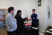 تبریک روز داروساز توسط ریاست و مدیریت داخلی به داروسازان بیمارستان